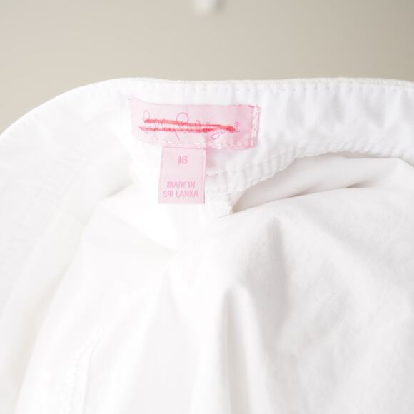 Lilly Pulitzer 100% Cotton Scallop Hem Skort Textured White Gold Button Preppy - Picture 8 of 9